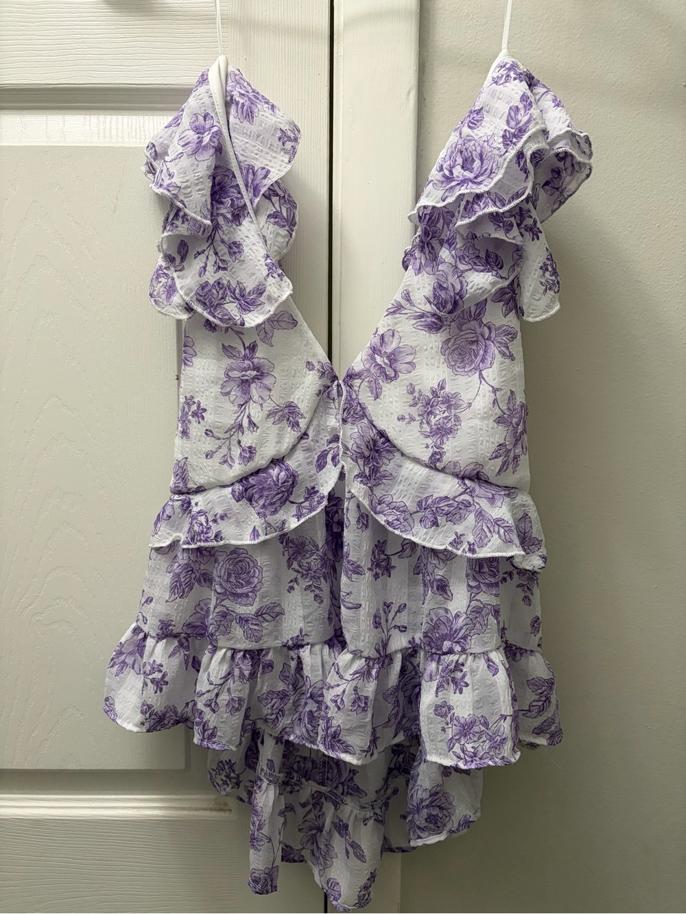Francesca's Collections White and Lavender Floral Ruffle Tank